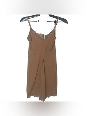 Skims Dress L Lace Neutral Sleepwear Intimates Pajamas Lingerie Sexy Romantic